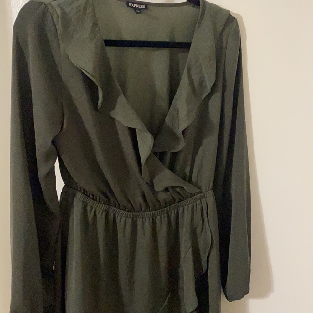 Dress - Picture 2 of 2